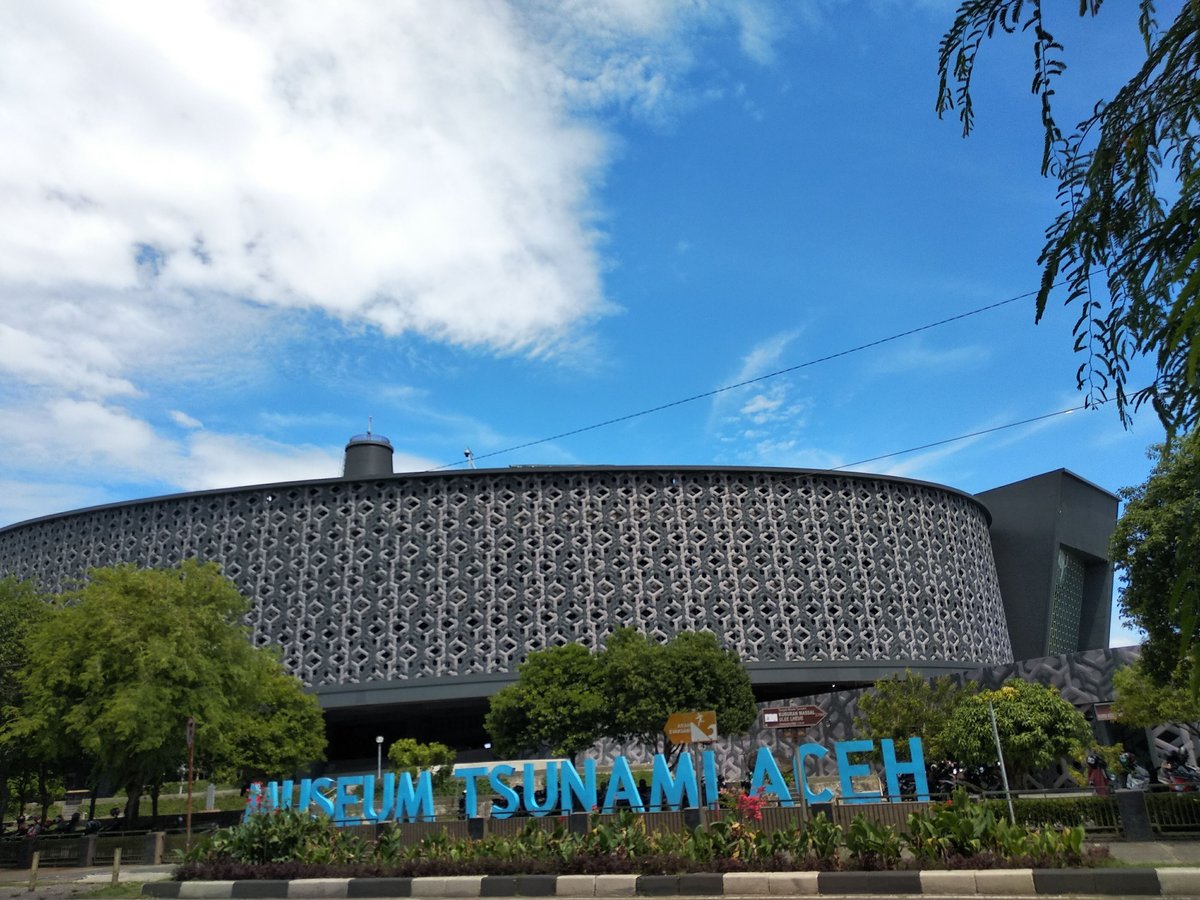 Museum Tsunami Aceh