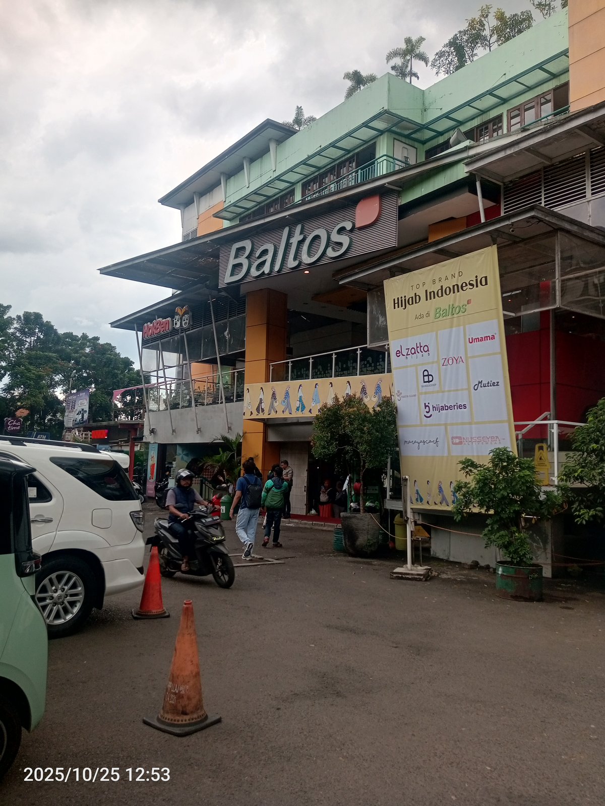 Baltos
