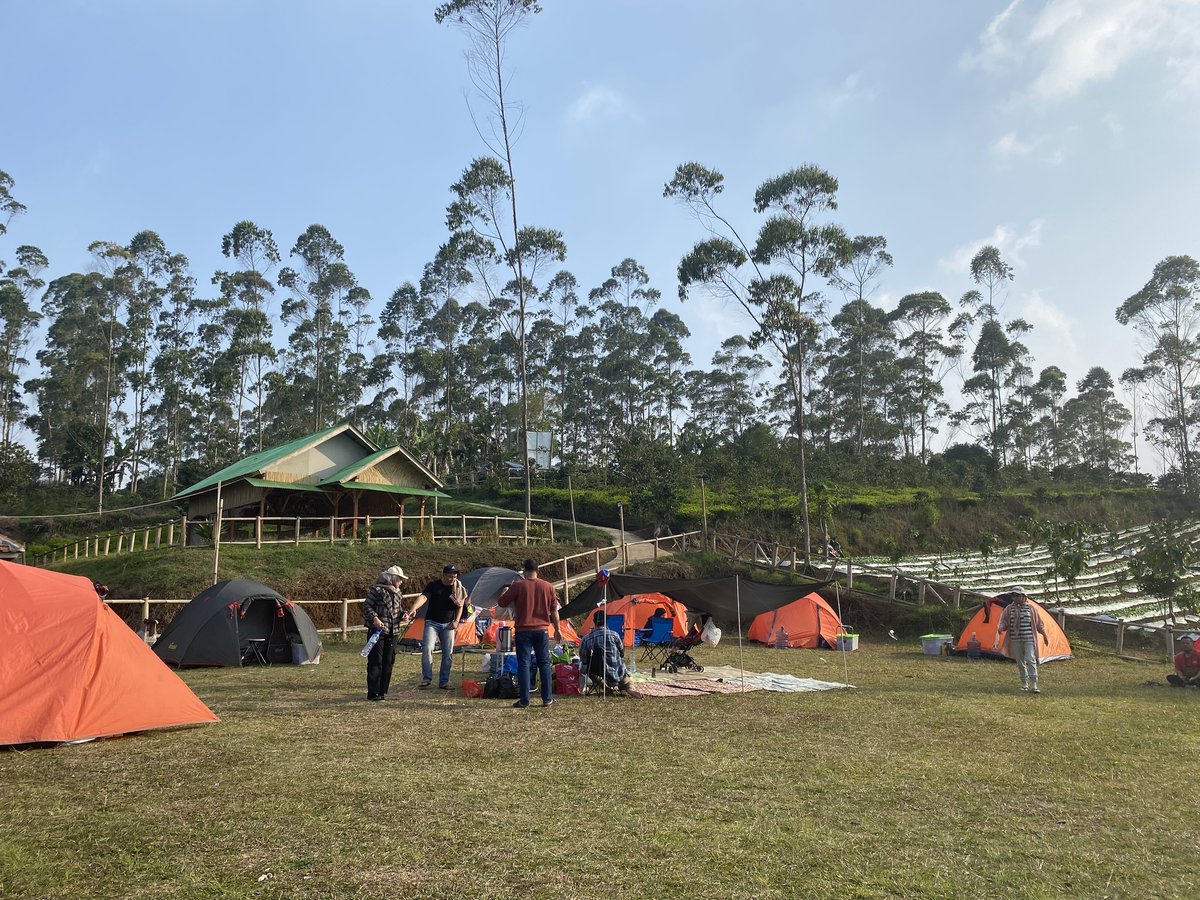 Buver Adventure Sewa Alat Camping Bandung