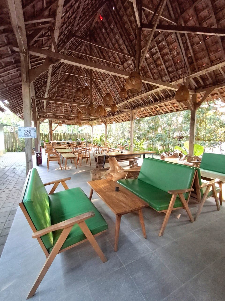 Cafe D'Pakar