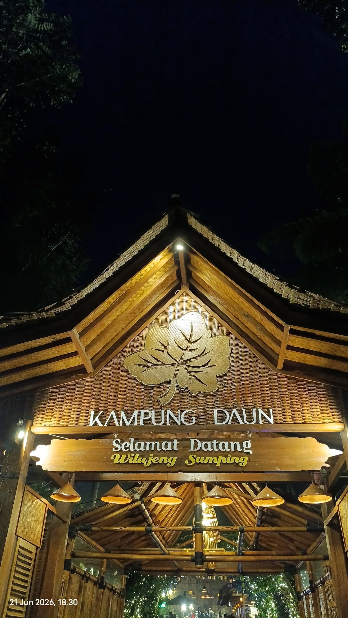Kampung Daun Culture Gallery & Cafe