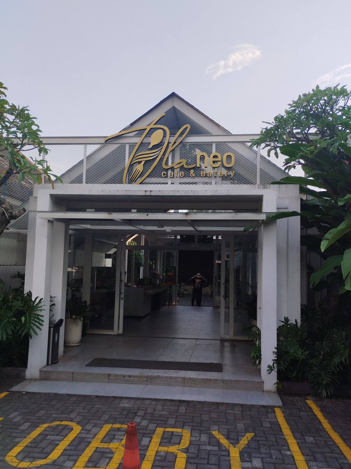 Laneo Cafe & Eatery Bandung