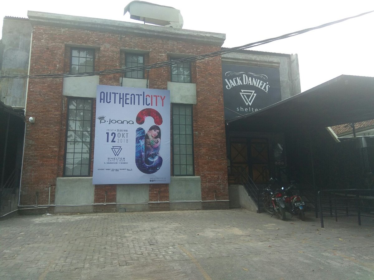 Shelter Cafe & Bar
