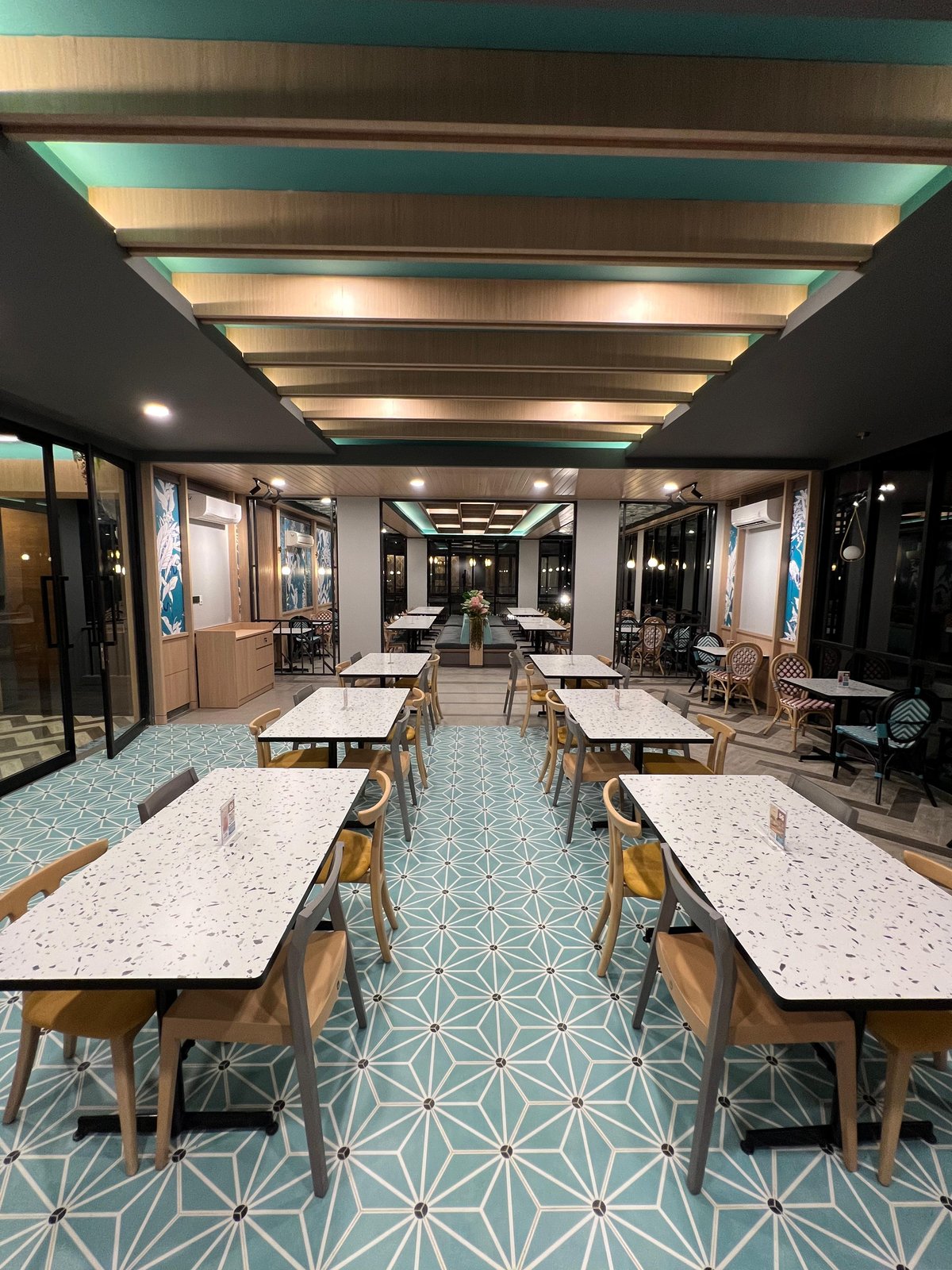 Table Nine Resto