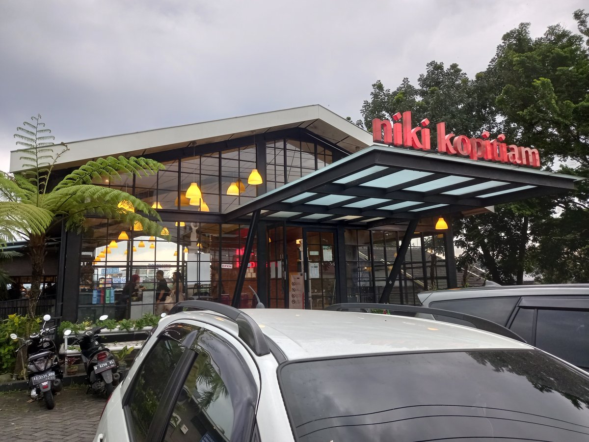Niki Kopitiam Restaurant