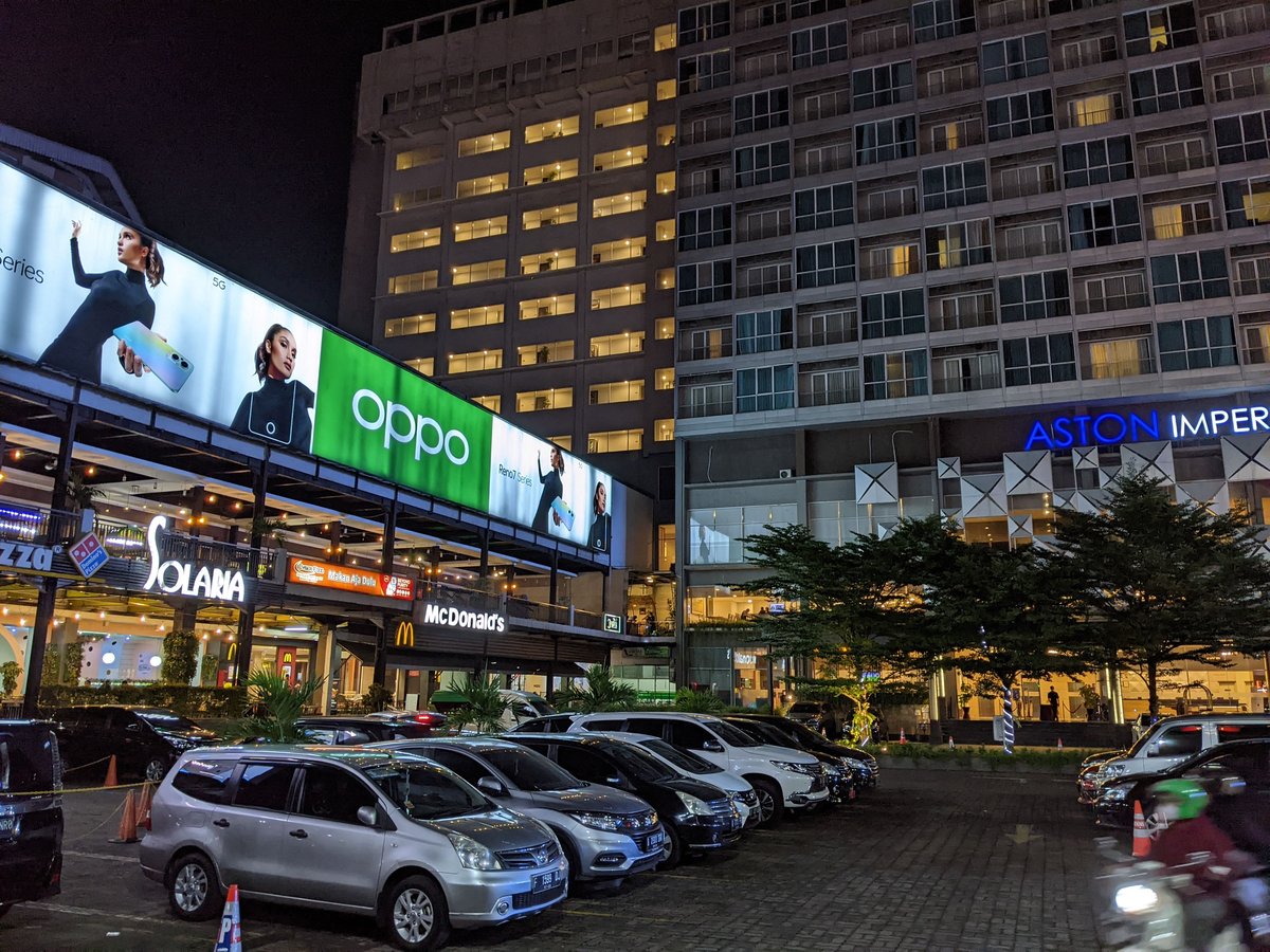 BEKASI CYBER PARK MALL