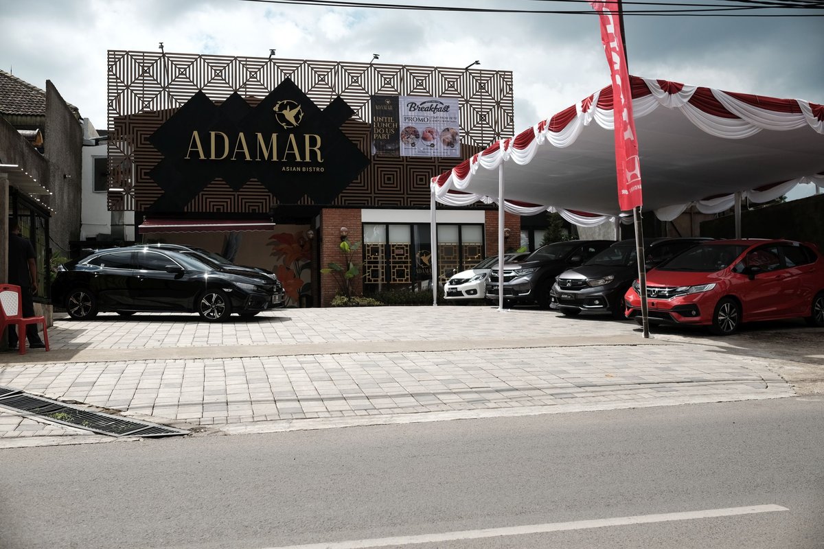 Adamar Kitchen and Lounge