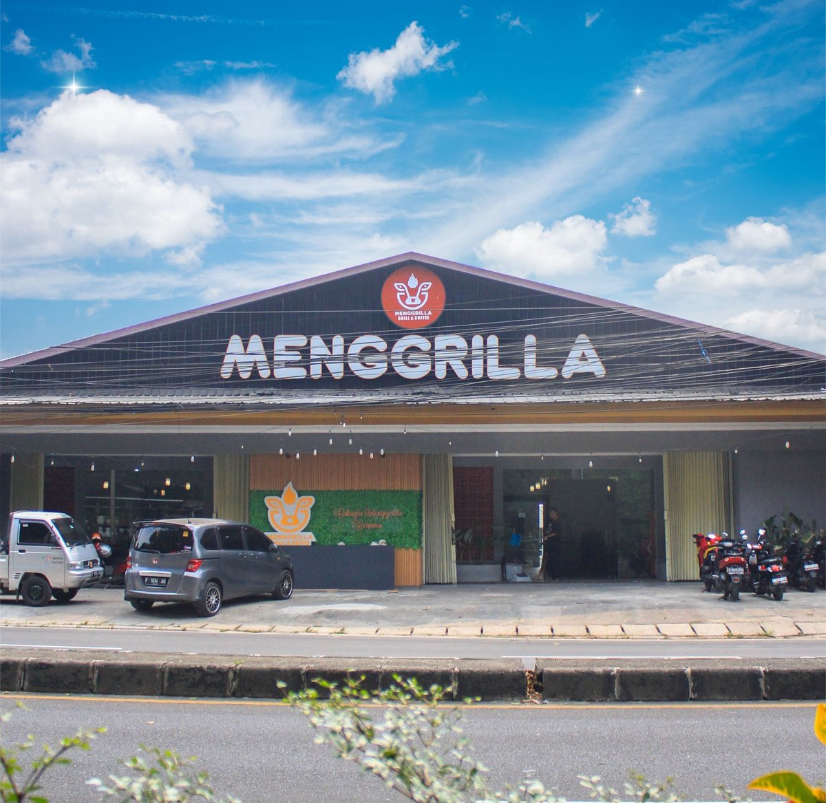 Menggrilla Pakansari