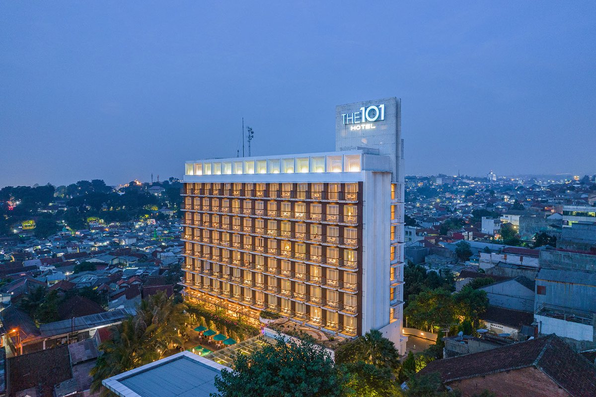 THE 1O1 Bogor Suryakancana