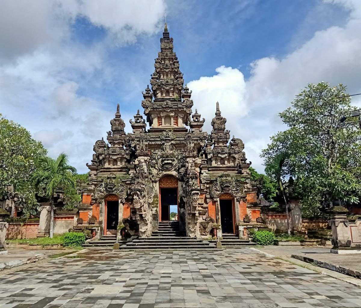 Taman Budaya Provinsi Bali Werdhi Budaya Art Centre