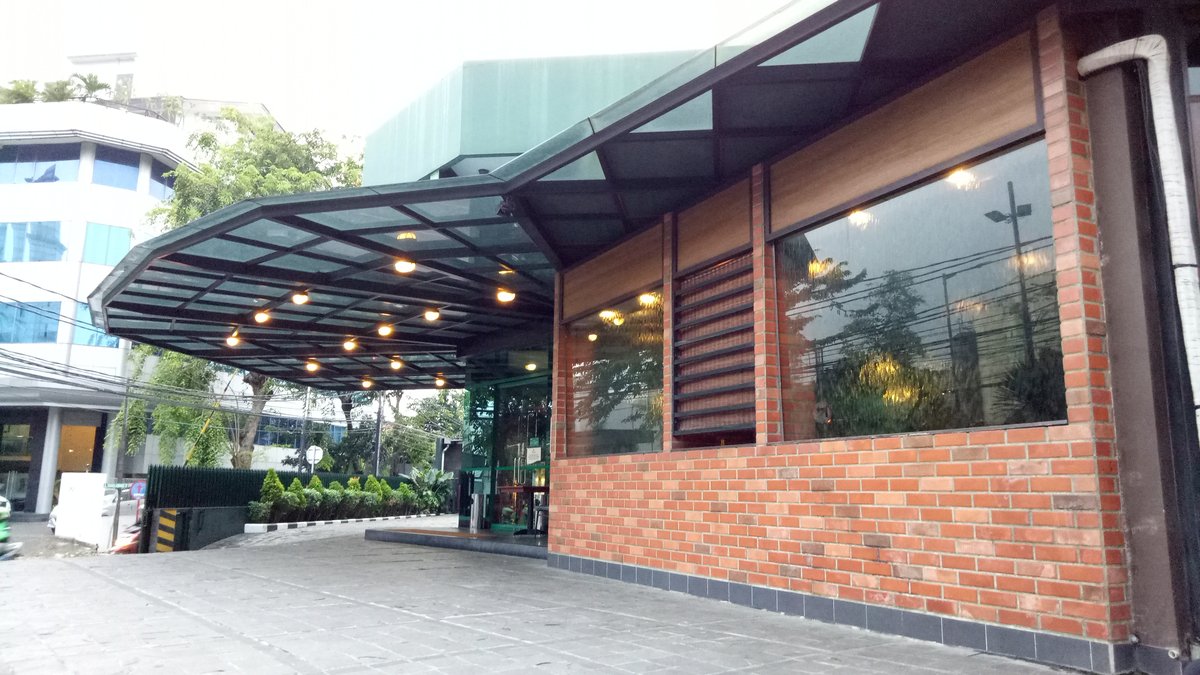 Restoran Beautika Khas Manado - Abdul Muis