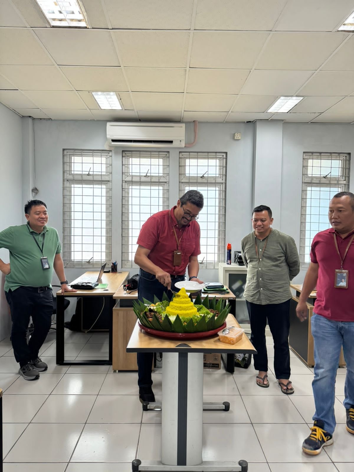 Rumah Tumpeng Jakarta – Catering Prasmanan & Nasi Box