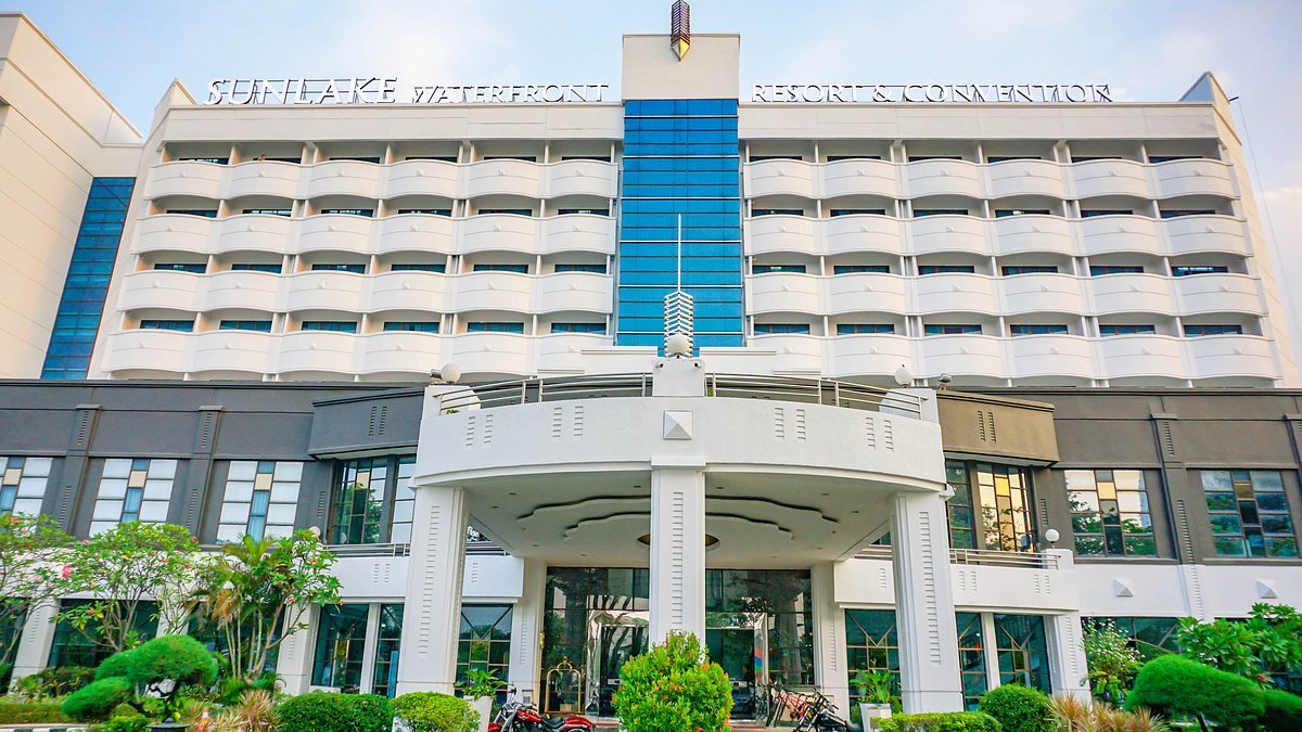Sunlake Waterfront Resort & Convention Jakarta