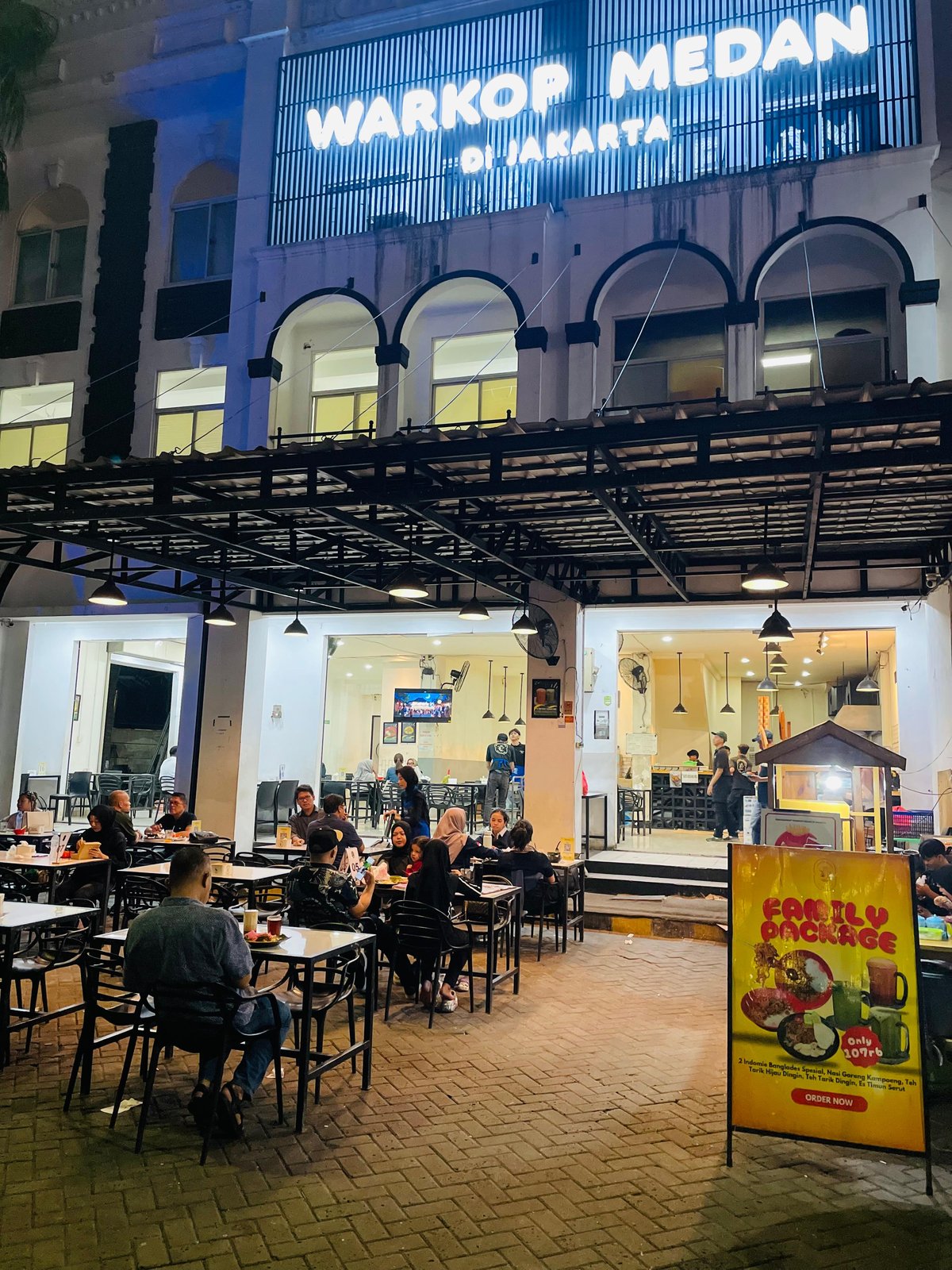 Warkop Medan di Jakarta Galaxy