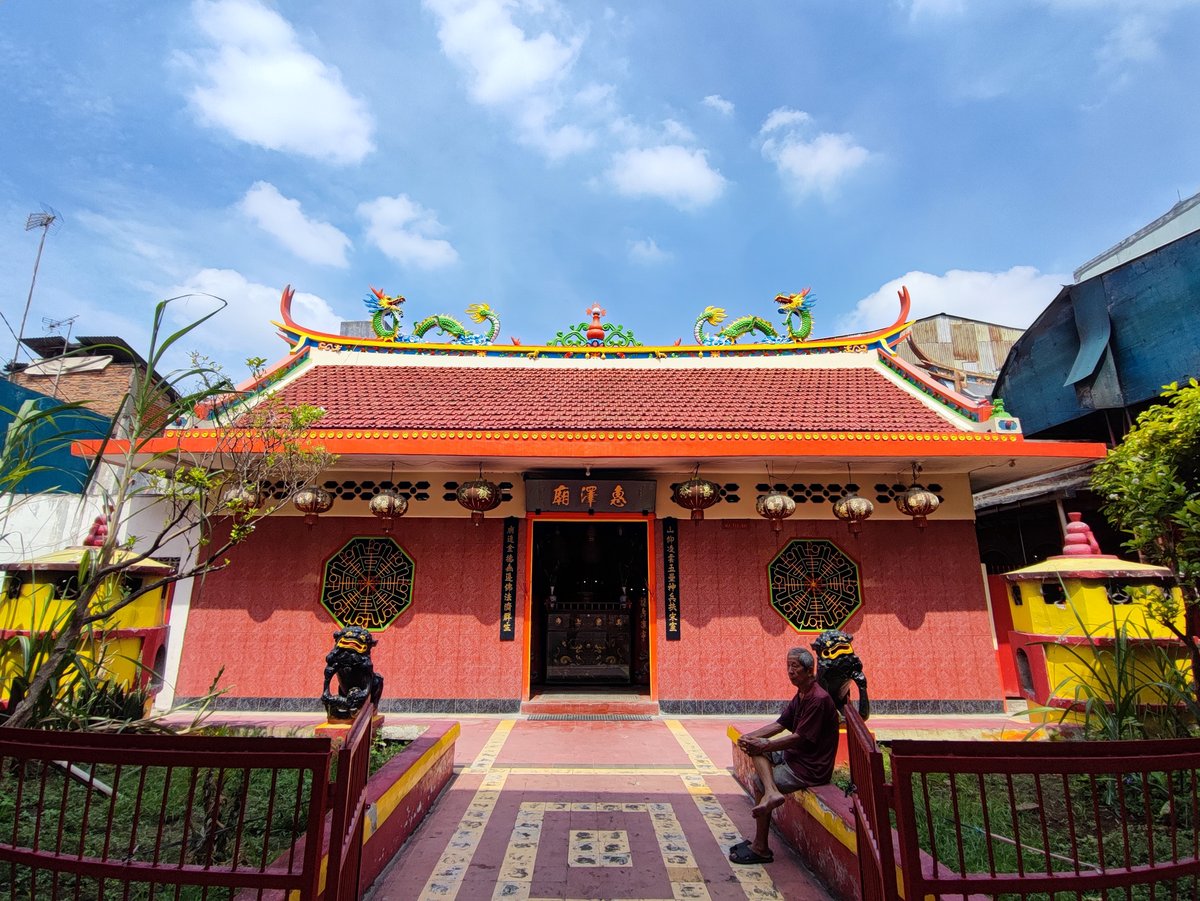 Wihara Dharma Bhakti