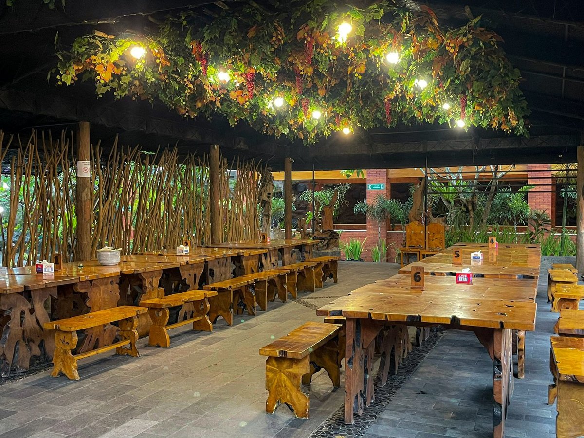 Resto Keboen Rodjo