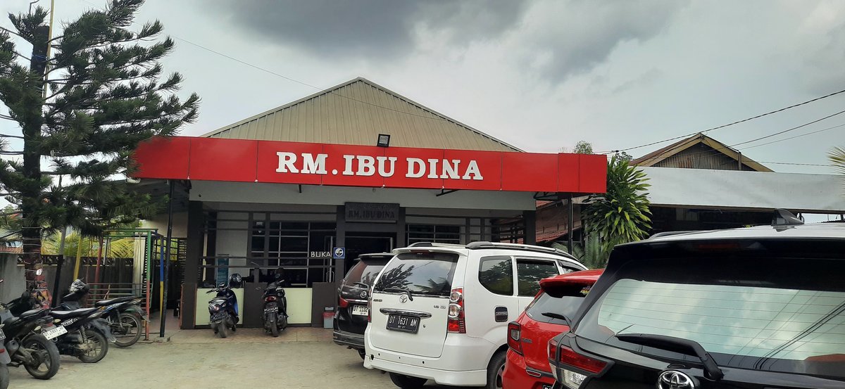 Rumah Makan Ibu Dina
