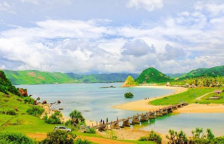 Pantai Seger Kuta Lombok