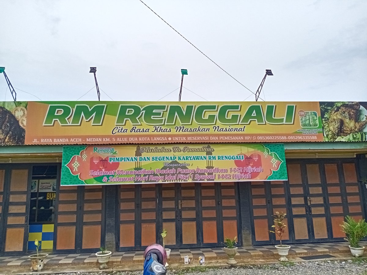 Rumah Makan Renggali(since 1999)