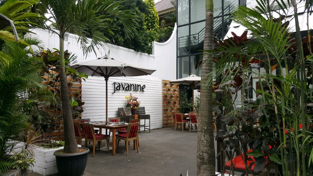 Javanine Resto