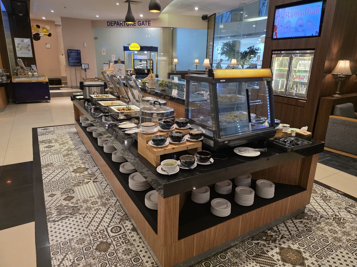 BLUE SKY PREMIER LOUNGE SAMARINDA