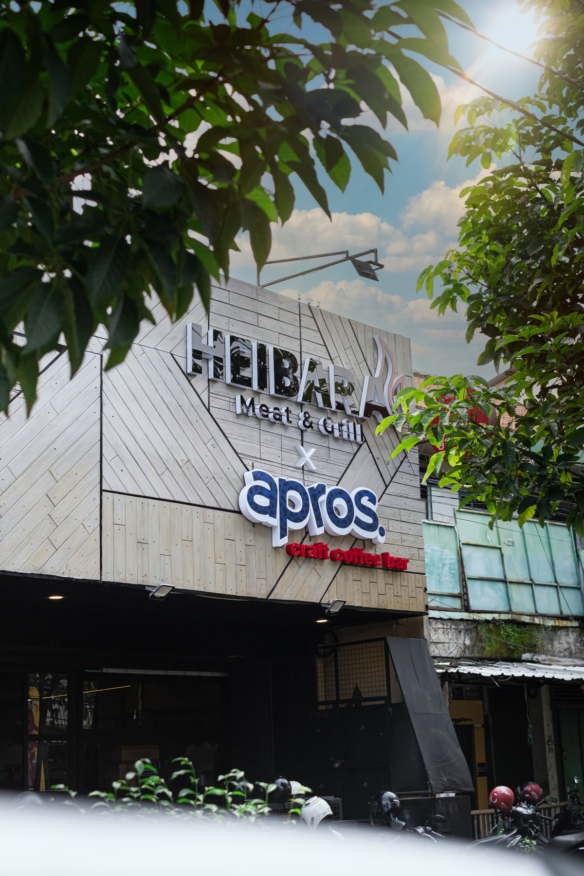 Apros Craft Coffee Bar