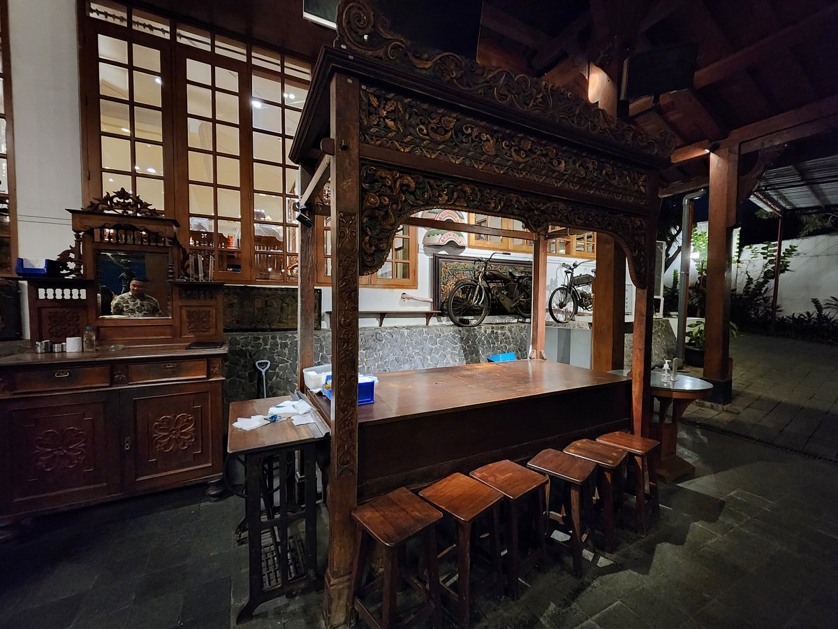 Koenokoeni Cafe Gallery