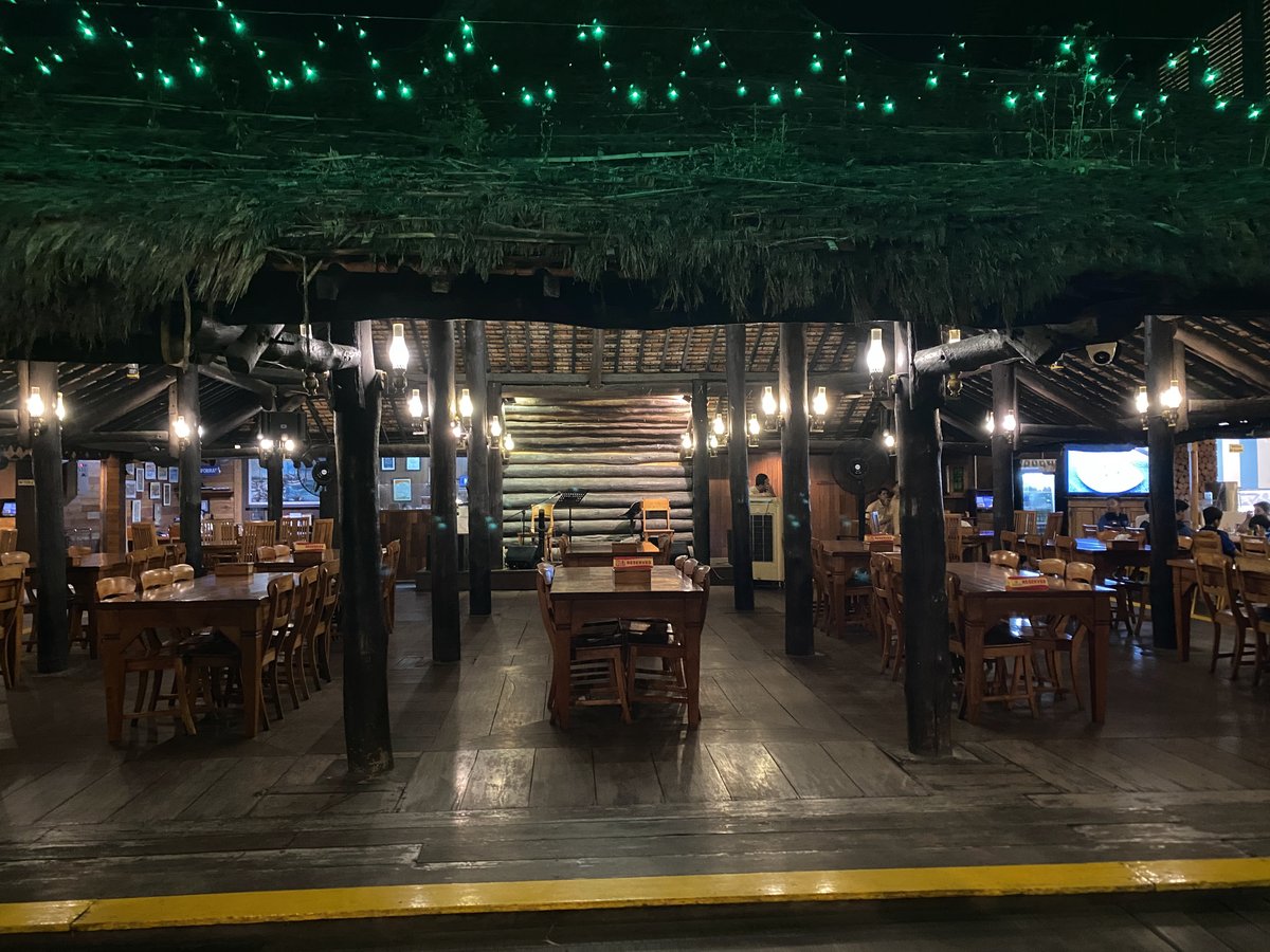 Restoran Kampung Laut Semarang