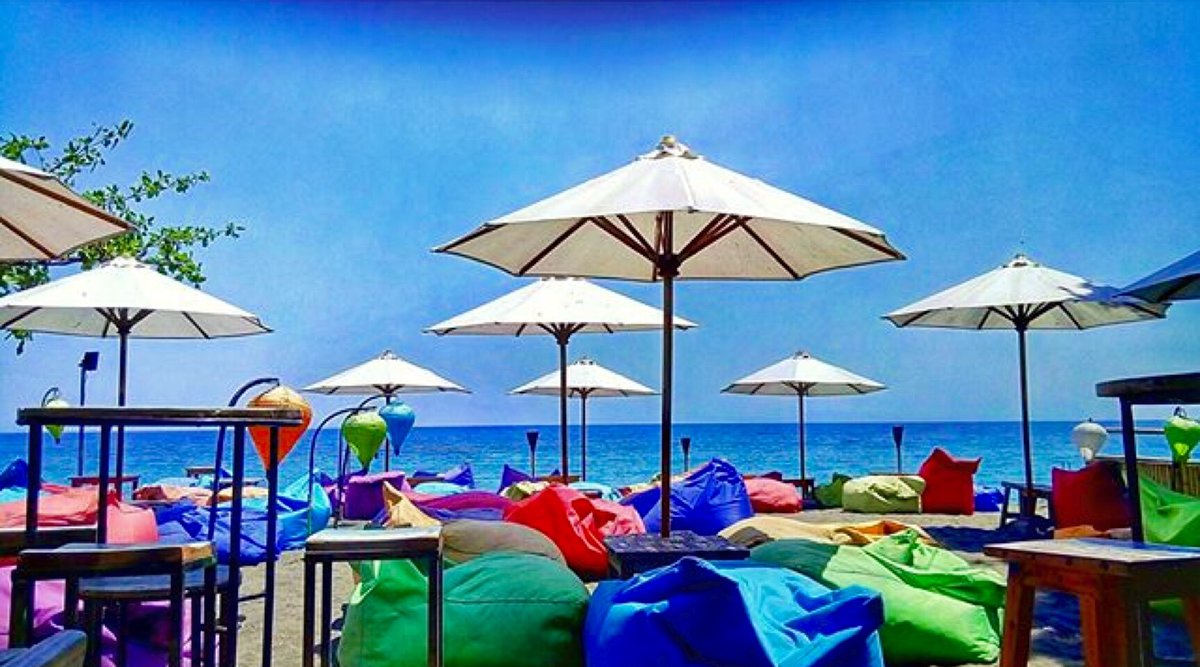 La Chill Bar & Restaurant Senggigi