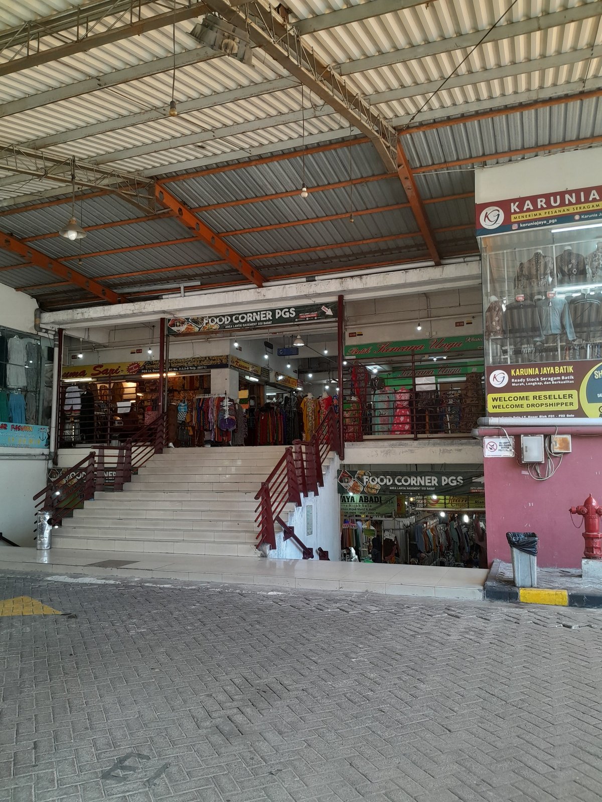 PGS (Pusat Grosir Solo)