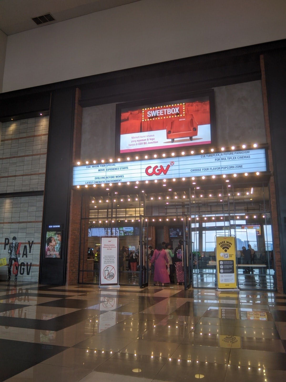 BG Junction Mall