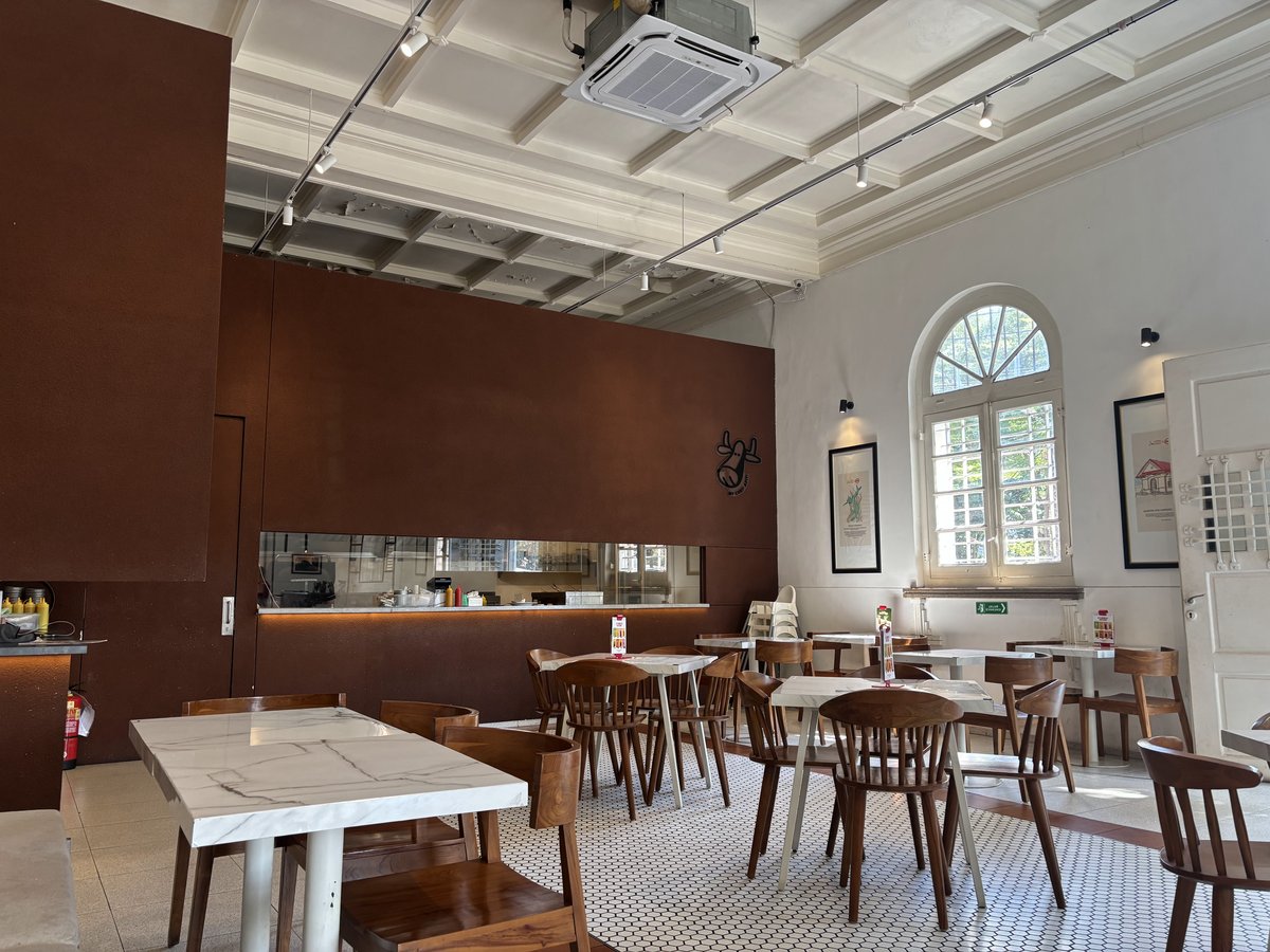 Coffee Toffee Taman Apsari