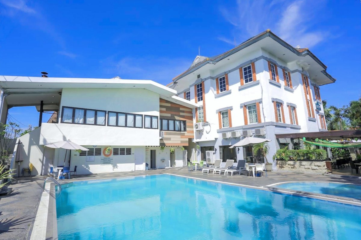 Country Heritage Resort Hotel