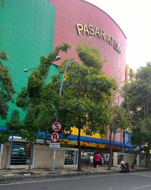 Pasar Atom