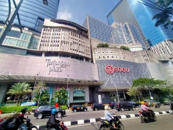 Tunjungan Plaza 6