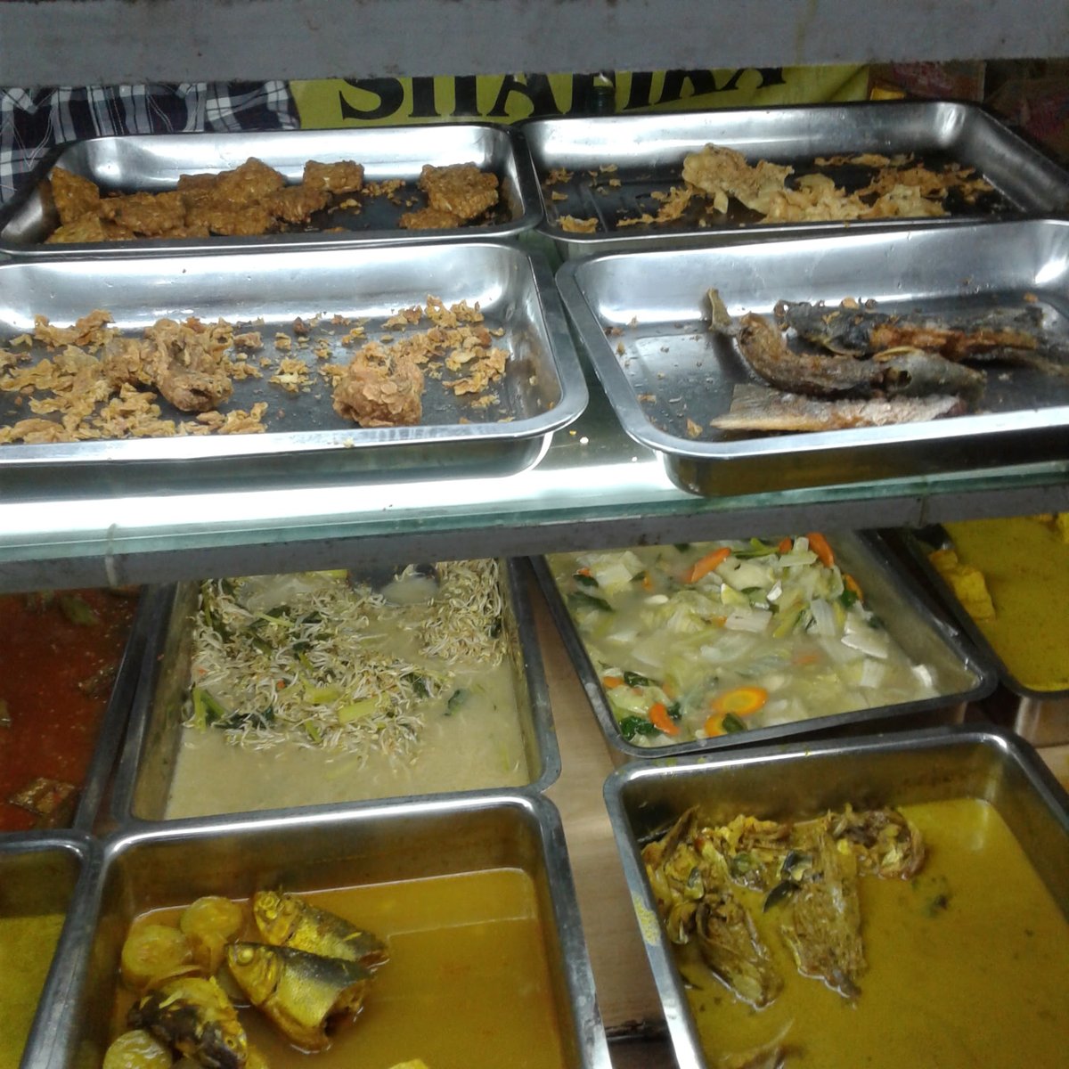 Warung Prasmanan Shafira