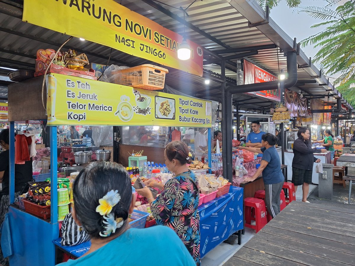 Pasar Senggol Gianyar (GIANYAR NIGHT MARKET)