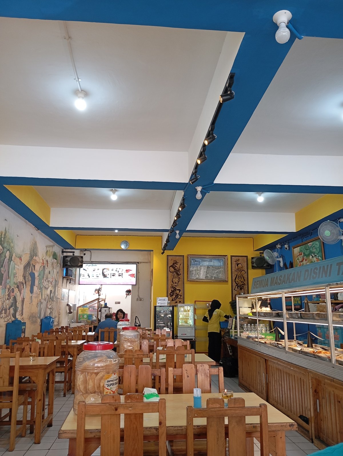 Depot makan sederhana