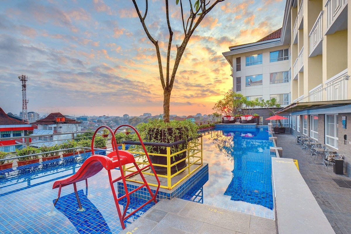Grand Zuri Malioboro by ZHM