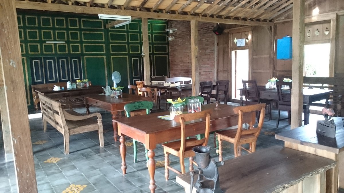 Warung Kopi Klotok